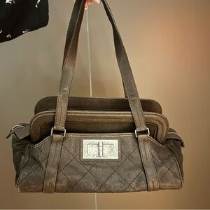 Vintage Y2K CHANEL Brown Quilted Leather Shoulder Bag